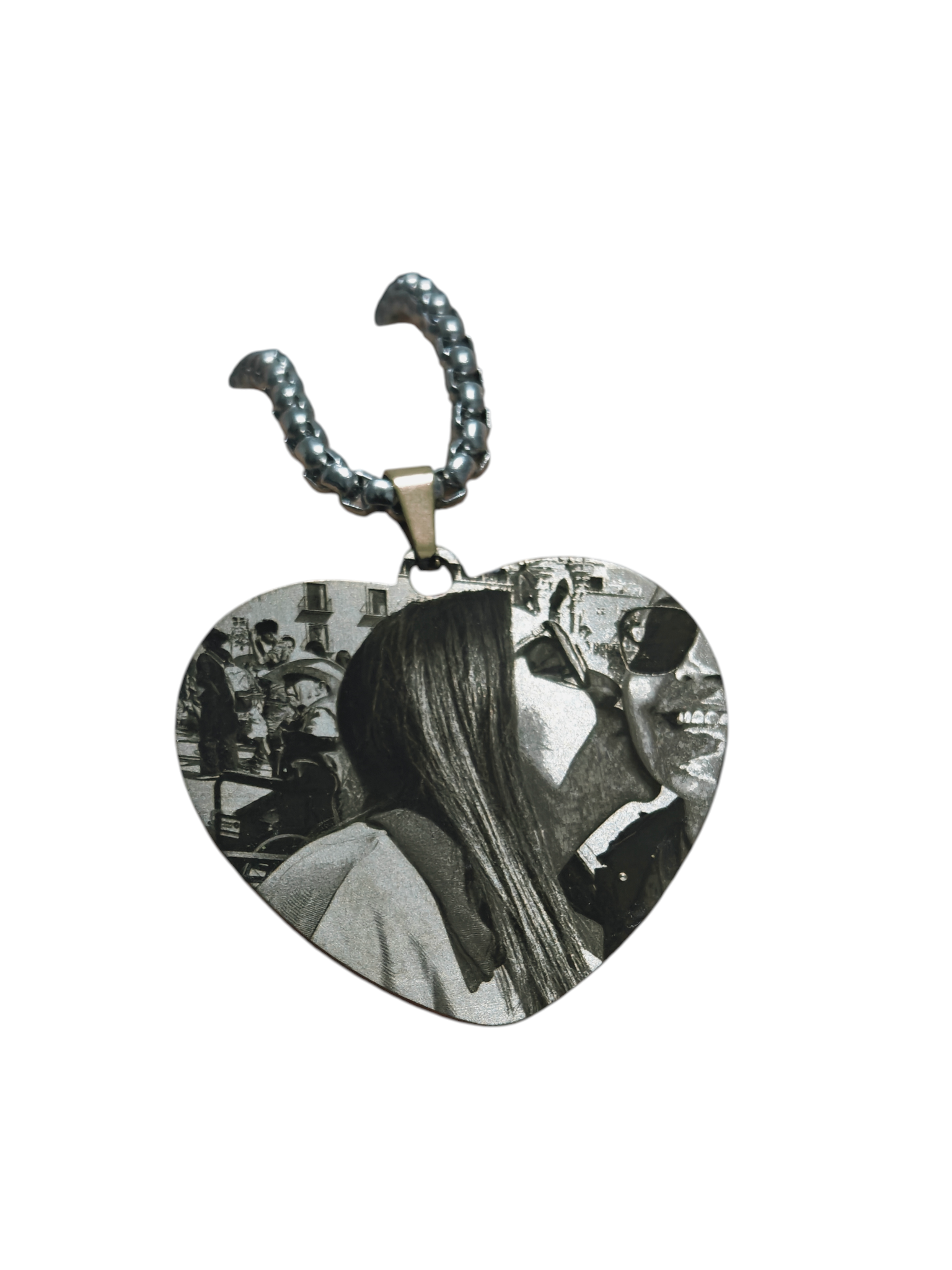 Collar Corazón Dorado Con Cadena Cúbica de acero quirúrgico personalizado con fibra láser