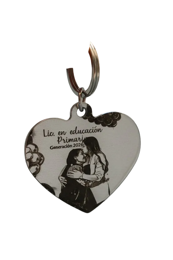 Llavero Corazón acero quirúrgico personalizado con fibra láser